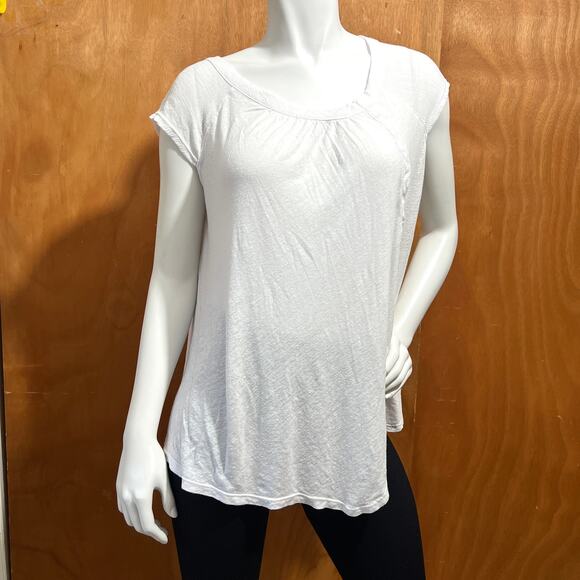 Free People Keep It Casual White Linen Blend Oversized Boho Split Tee Size XS - Picture 1 of 9